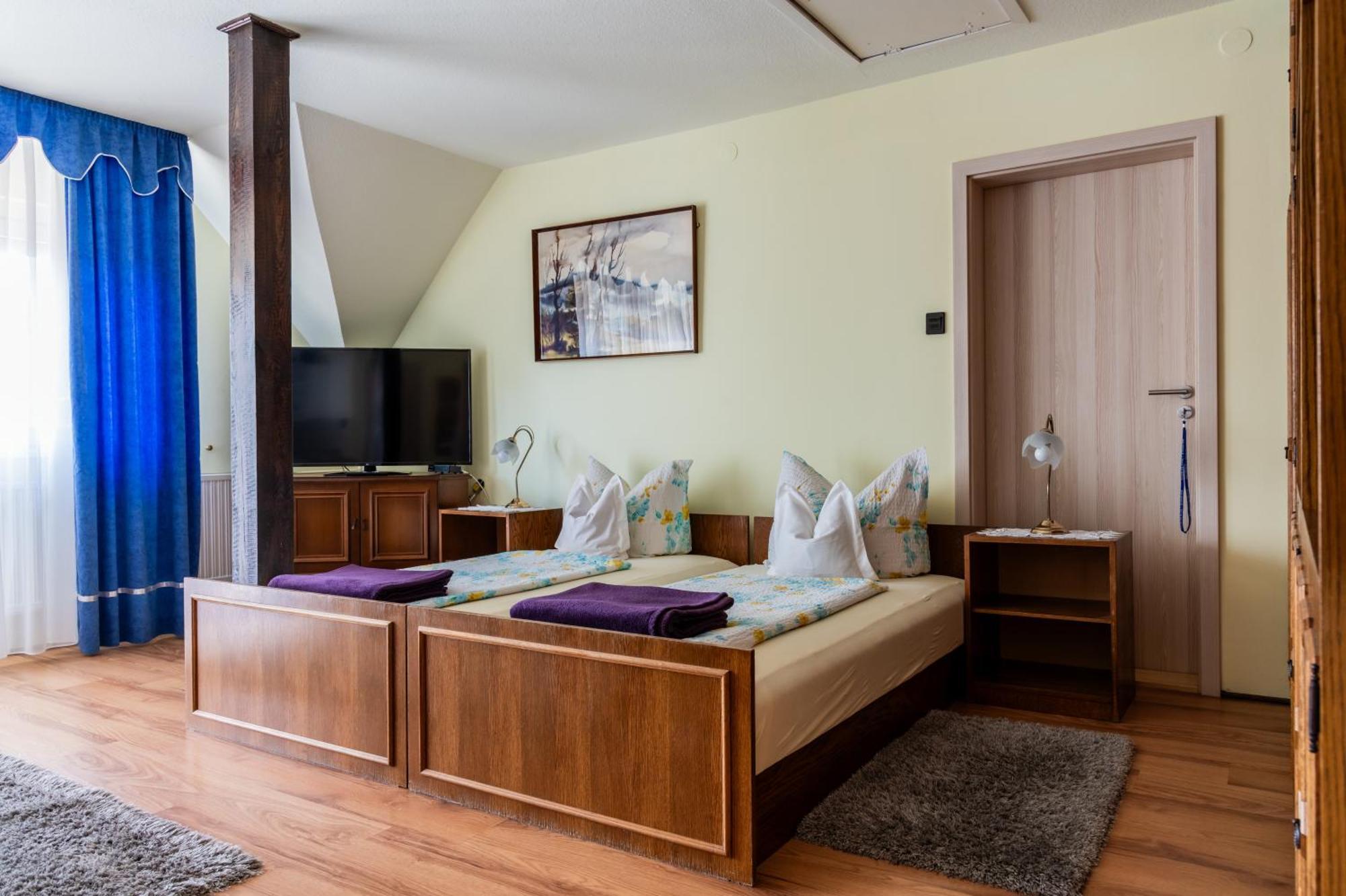 קסזטלי Magdalena Apartmanhaz מראה חיצוני תמונה